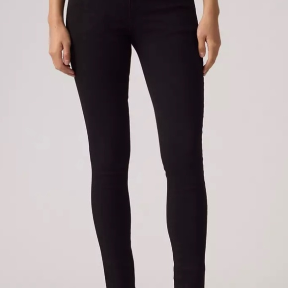 Levi’s Black 711 Skinny size 10 Short - Picture 3 of 5